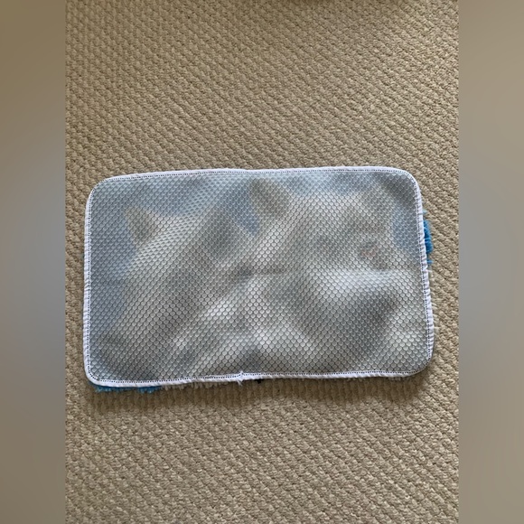 Wolf dog Latch hook rug 12 x 20” - Picture 4 of 6